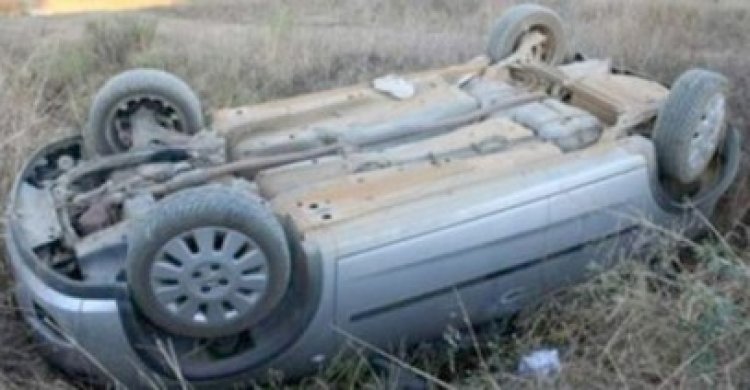 Poleiul şi viteza l-au scos în afara carosabilului